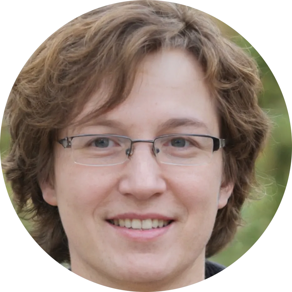 Sarah T., shopify developer from Canada